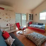 Dom wakacyjny Casa Con Jardin Y Piscina Privada.