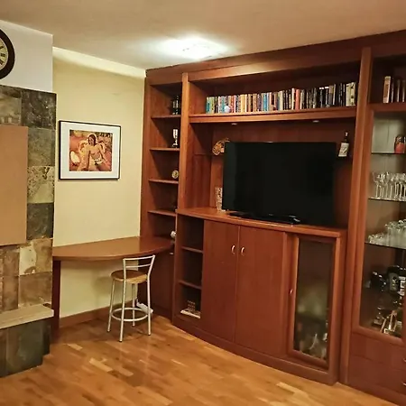 Casa Con Jardin Y Piscina Privada. Casa de Férias