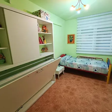 Casa de Férias Casa Con Jardin Y Piscina Privada. *