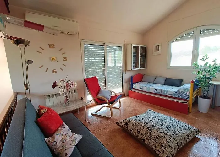 別荘 Casa Con Jardin Y Piscina Privada.
